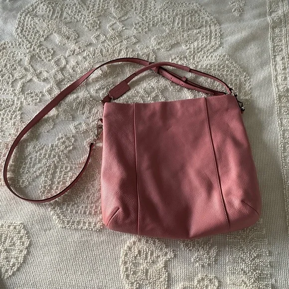 Coach Pink Leather Shoulder Bag - Picture 5 of 10